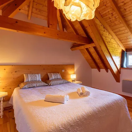 Le Bedat Semesterbostad *